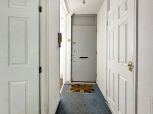 Photo 7- click for photo gallery